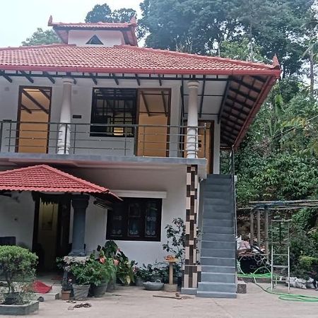 Kund Estate Stay Madikeri Exteriör bild