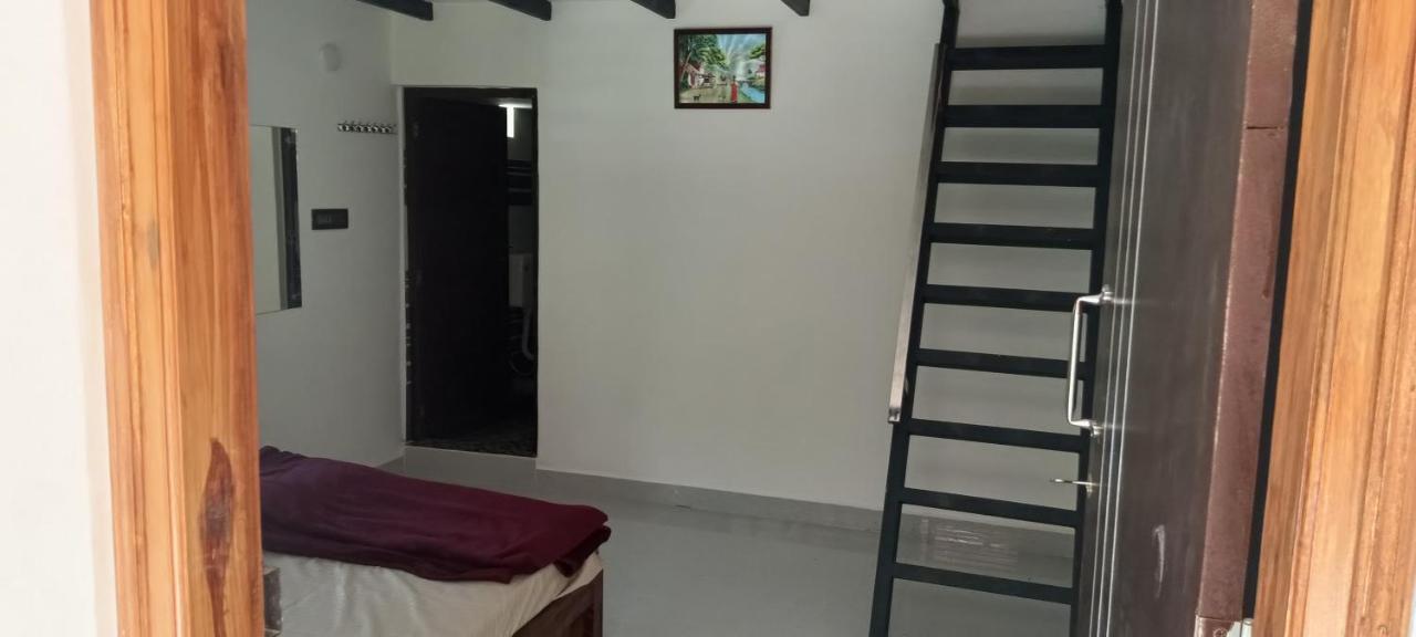 Kund Estate Stay Madikeri Exteriör bild